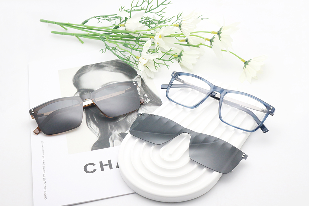 Protect Your Eyes in Style - Explore the Fusion of Innovation and Fashion with Our Magnet Glasses!"